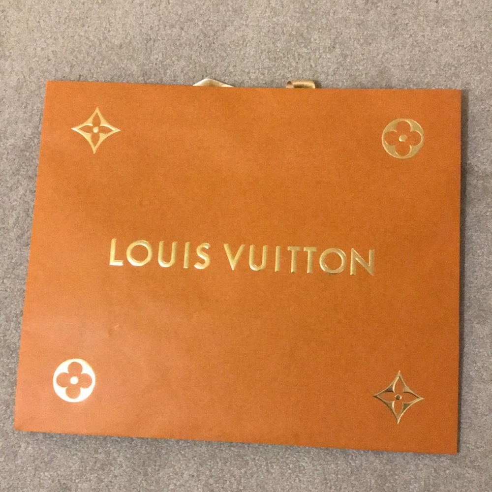 Large Louis Vuitton shopping bag